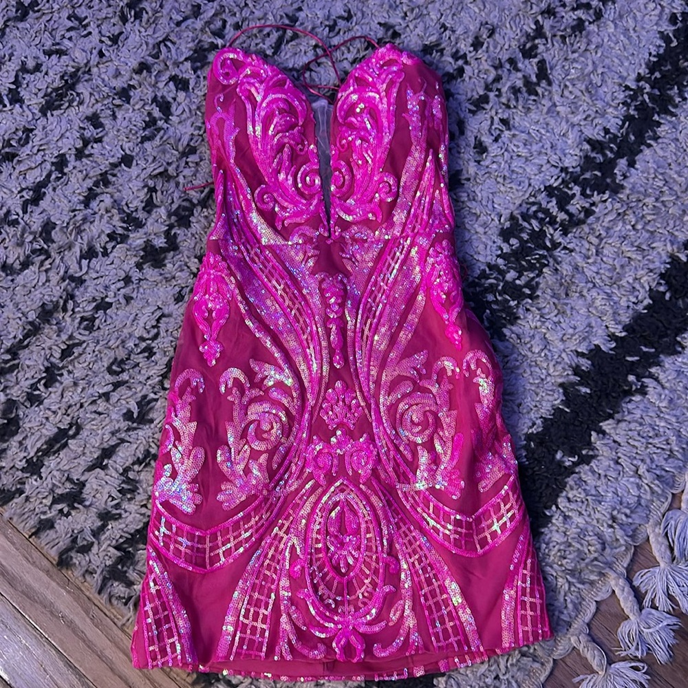 Hoco dress, never worn, too big for me